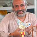 Este profesor convierte la basura en un recurso educativo para enseñar ciencia